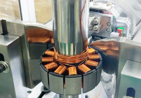 割草機電機繞線機